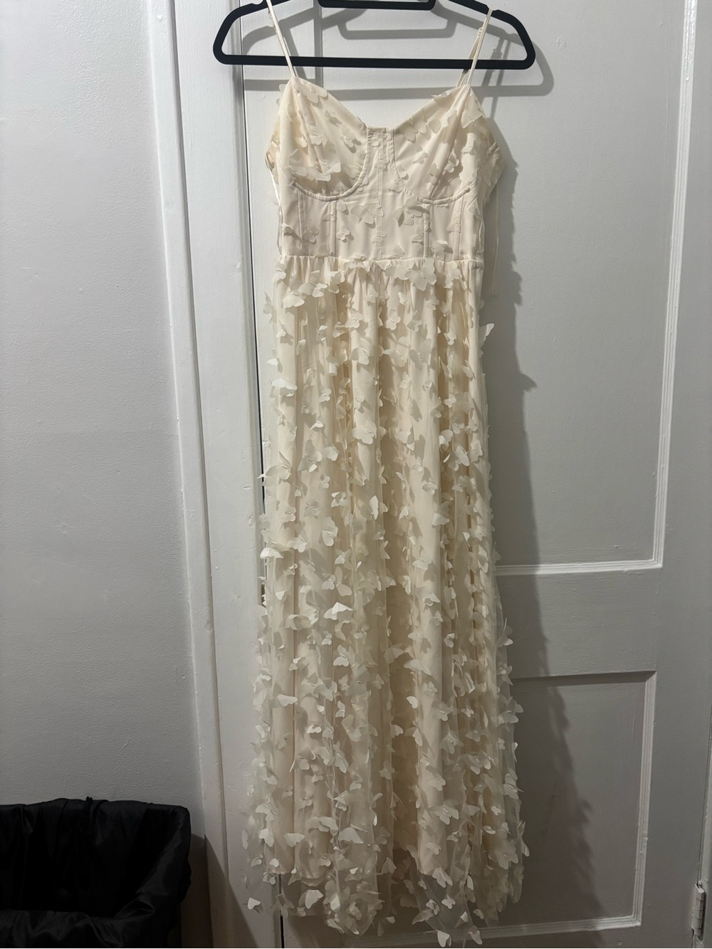 Elegant Cream Floral Appliqué Maxi Dress
